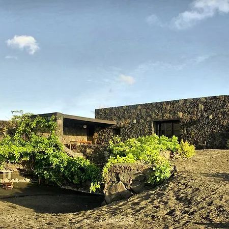 Eco Casa Bianca Tinajo